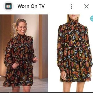 Cinq a sept dress Floral Patterned Long Sleeve smocked mock neck size 2 lined